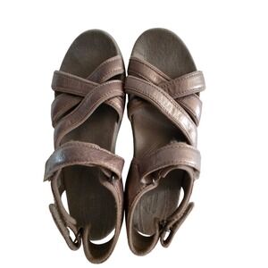 Clarks Womens Bronze Leather‎ Adjustable Strap Comfort Sandals